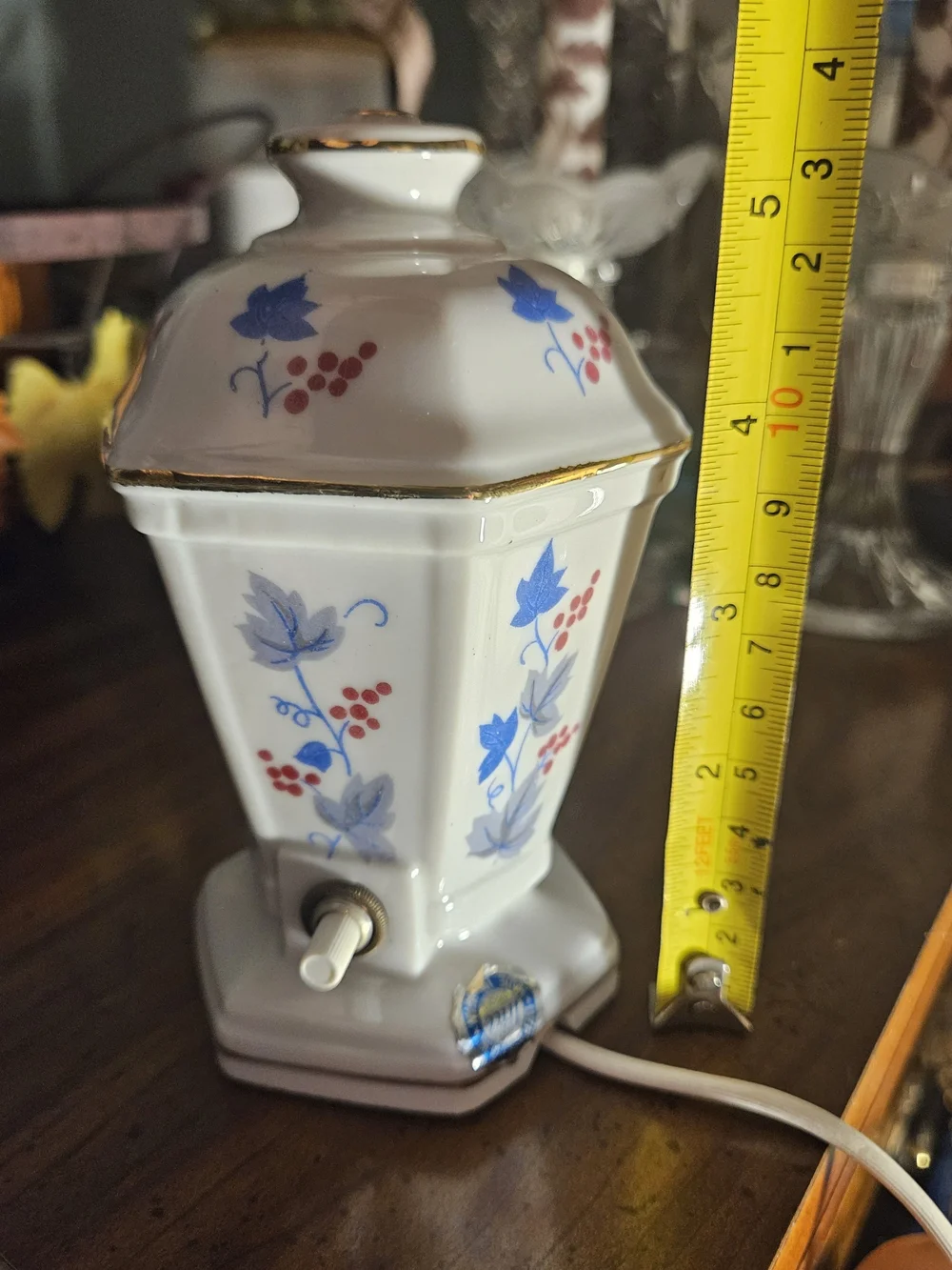 White Porcelain Electric Accent Lamp with Blue Leaf and Red Berry Motif